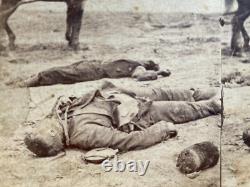Civil War Photo Stereoview Ft Mahone Dead Soldier image Yellow mount