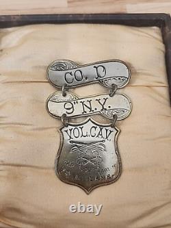 Civil War Photograph Of Soldier And Badge Cased Image Vol. Cav. 9 N. Y. Wm. Lane