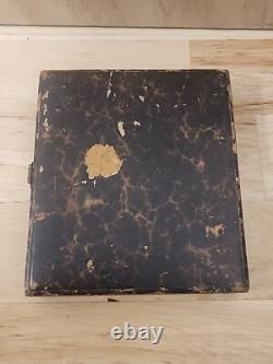 Civil War Photograph Of Soldier And Badge Cased Image Vol. Cav. 9 N. Y. Wm. Lane