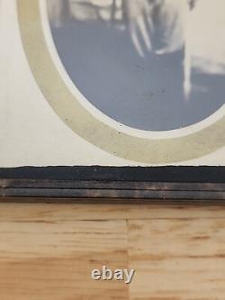 Civil War Photograph Of Soldier And Badge Cased Image Vol. Cav. 9 N. Y. Wm. Lane