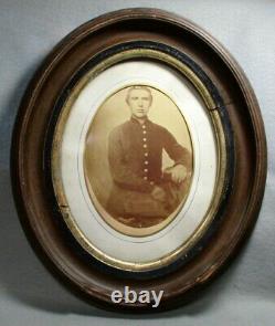 Civil War Relic Photo of a Union Officer in Uniform