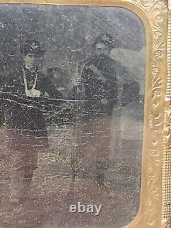 Civil War Soldier Photo In Case Amputee Using Weapon To Stand RARE