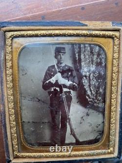 Civil War Soldier With Gun Tin Type In Frame Estate Item