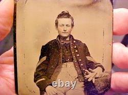 Civil War Tintype Photograph Union Soldier Sargent Uniform, Gloves, etc. 1/6 Sz