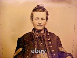 Civil War Tintype Photograph Union Soldier Sargent Uniform, Gloves, etc. 1/6 Sz