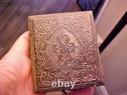 Civil War Tintype Photograph Union Soldier Sargent Uniform, Gloves, etc. 1/6 Sz