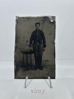 Civil War Union Infantry Soldier Tintype Double Knife Armed Enlisted Man photo