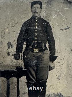 Civil War Union Infantry Soldier Tintype Double Knife Armed Enlisted Man photo