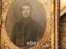 Civil War Union Officer Soldier Tintype Photograph Original 1/6th plate