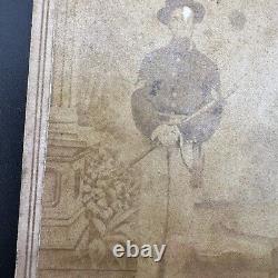 Civil War Union Soldier Cdv Photo In Uniform With Sword