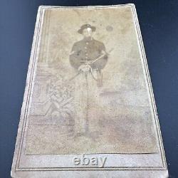 Civil War Union Soldier Cdv Photo In Uniform With Sword