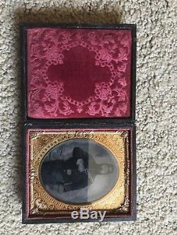 Civil War Union Soldier With Colt Revolver Tintype Photo In American Flag Case