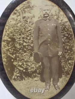 Civil War Union Veteran Portrait Celluloid Photograph GAR Medals Oval Tin Frame