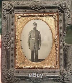 Civil War ambrotype of double armed Union corporal with S&W revolver and buckle
