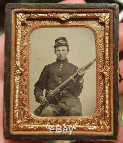 Civil War ambrotype soldier with Potsdam Rifle