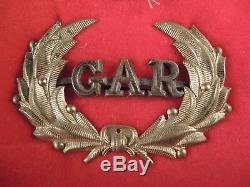 Civil War group GAR cap badge and 2 medals, discharge pin, reunion ribbon, photo