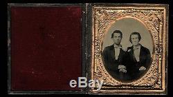 Civil war era / 1860s 6th Plate Tintype Photo Handsome Male Friends Gay Int
