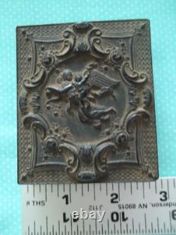 Daguerreotype. Gutta Percha. Union Angel Case. Lady Rosy Cheeks. Antique