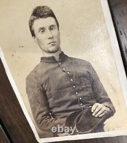 ID'd Civil War Soldier 4th Ohio Veteran Volunteer Cavalry / OVVC CDV