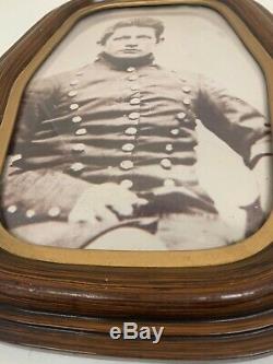 Large Civil War Confederate Soldier Picture. Oval Frame Convex Glass