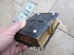 Lovely Antique CIVIL WAR / VICTORIAN CdeV Photo Album, Empty