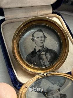 Museum Quality Fabulous Pristine Civil War Photo Locket daguerreotypes family Museum Quality Fabulous Pristine Civil War Photo Locket daguerreotypes family