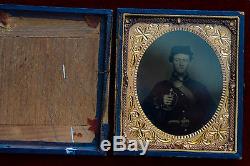 NICE CIVIL WAR SOLDIER HOLDING SWORDKEPI HAT = US BELT BUCKLE EAGLE EMBLEM