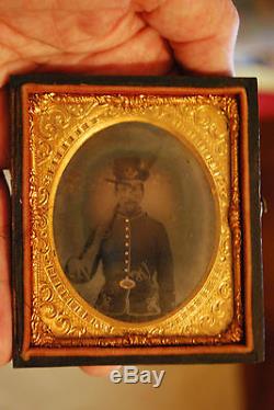 ORIGINAL civil war tintype MAN WITH HARDEE HAT, MUSKET, PISTOL, AND KNIFE