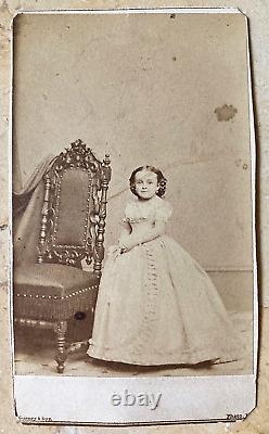 Original CIVIL War Performer Mrs Gen. Tom Thumb (rare Pose) CDV Photo 1863
