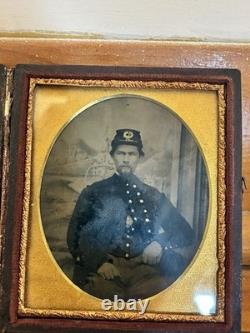 Original Civil War Tintype Cased Photograph Soldier Militaria 6th plate