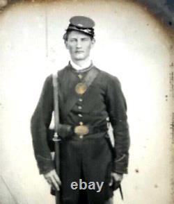 Original Id'd CIVIL War Armed Soldier Sixth Tintype Photo 88th Ohio Camp Chase