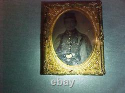 Original Tintype Armed Union Civil War Soldier 1860s