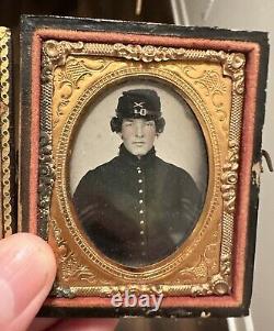 Pair Of 2 Civil War Tintypes Of Same Artillery Soldier 1/9th Plate