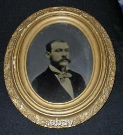 Post CIVIL War Full Plate Tintype Of A Man With Sideburns And Tie In Oval Frame