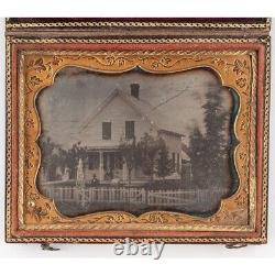 Quarter plate Civil War period Daguerreotype of Country Home with Subjects