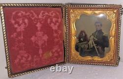 RARE ca 1855 -1861 Civil War Pre Civil War US Officer Soldier AMBROTYPE Photo