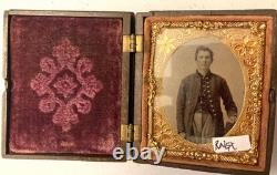 SCARCE CIVIL WAR 6th PLATE TINTYPE CIVIL WAR SOLDIER IN GUTTA-PERCHA HINGED CASE