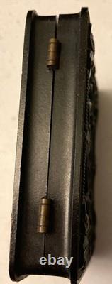 SCARCE CIVIL WAR 6th PLATE TINTYPE CIVIL WAR SOLDIER IN GUTTA-PERCHA HINGED CASE
