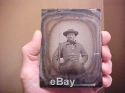 SUPERB Confederate Civil War 1/4 Plate Ambrotype Photograph withRifle, Pistol, etc