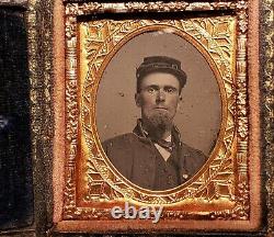 Sixteenth plate tiny tintype in a full split case of a young Union soldier rare