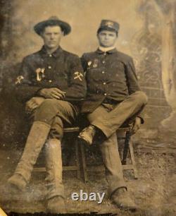 TinType Civil War Men in Uniform 2 Soldiers Infantry Regiment Orig Photo Antique