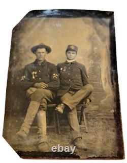 TinType Civil War Men in Uniform 2 Soldiers Infantry Regiment Orig Photo Antique