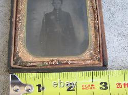 Tin type Civil War Soldier Rifle Boy Armed Original Gun Bayonet