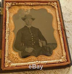 Union Civil War Soldier Ambrotype Image Tinted Gilted Sharps Pistol Gutta Percha