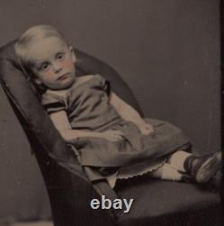 VG+ 1860s Post Mortem Posed Young Child Cheek Tint 1/6 Plate Tintype