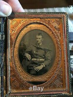 Very Nice 1/4 Plate Tintype Cased Image of a Officer Civil War Union Case Rare