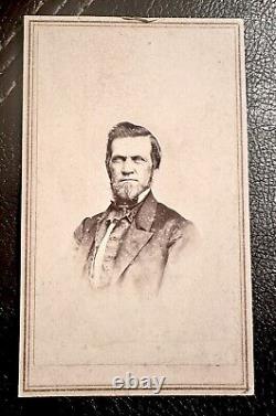 WHITNEY'S Minnesota Photo of a Man Photographer Civil War Era 1860s CDV Photo